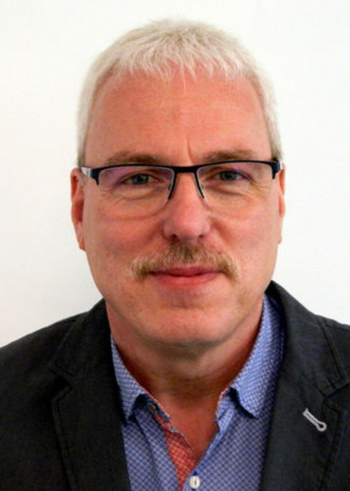 Bernd Simon