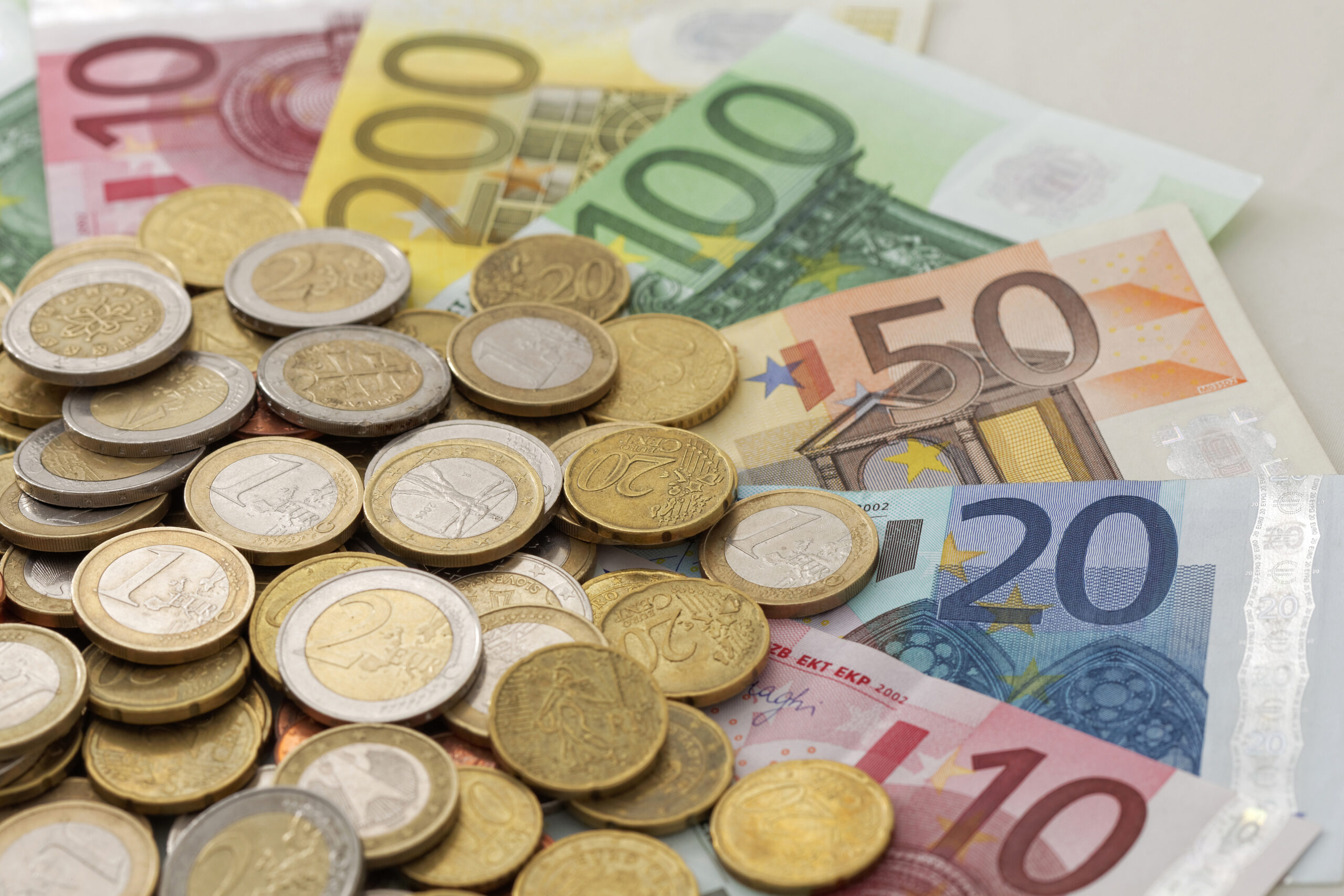 TVöD Übertragung auf Bundesbeamte und Versorungsempfänger